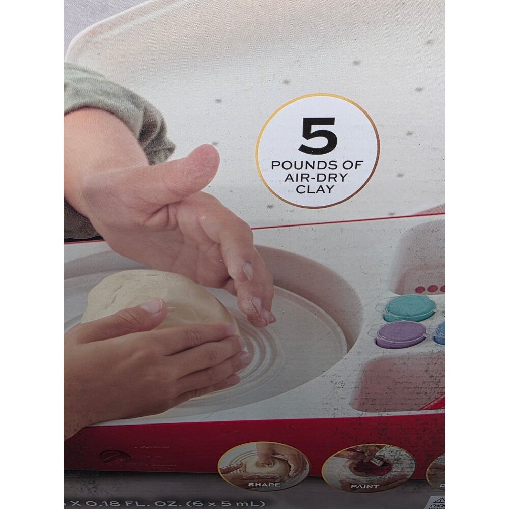 FAO Schwarz Pottery Wheel Studio 21-Piece All-In-One Sculpting Workstation 6+ - Picture 5 of 5